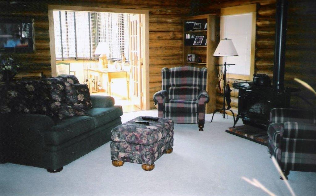 Silverwolf Log Chalets Coram ภายนอก รูปภาพ